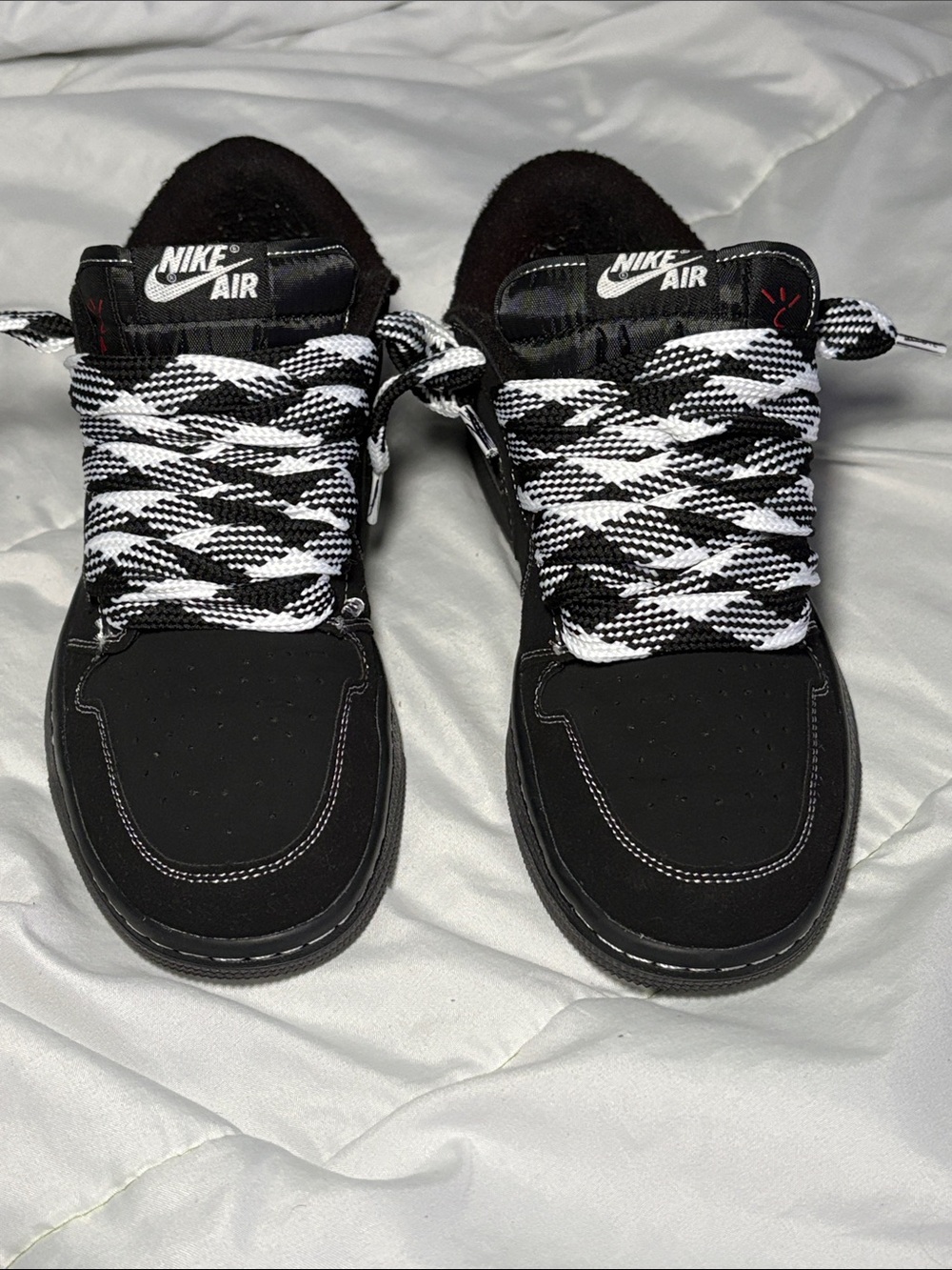 Travis Scott x Air Jordan 1 Low OG SP “Black Phantom”